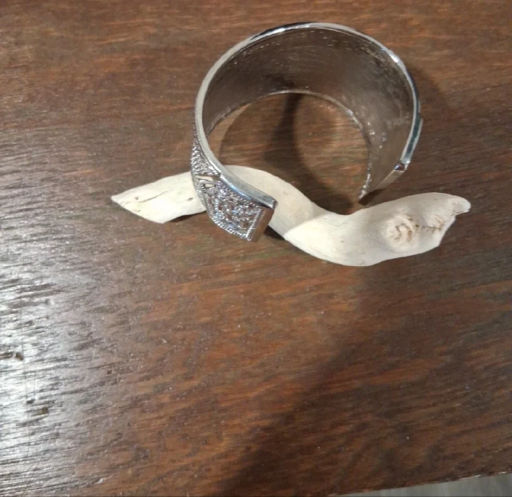 Silvertone Textured Wide Cuff Bracelet Very Good Condition